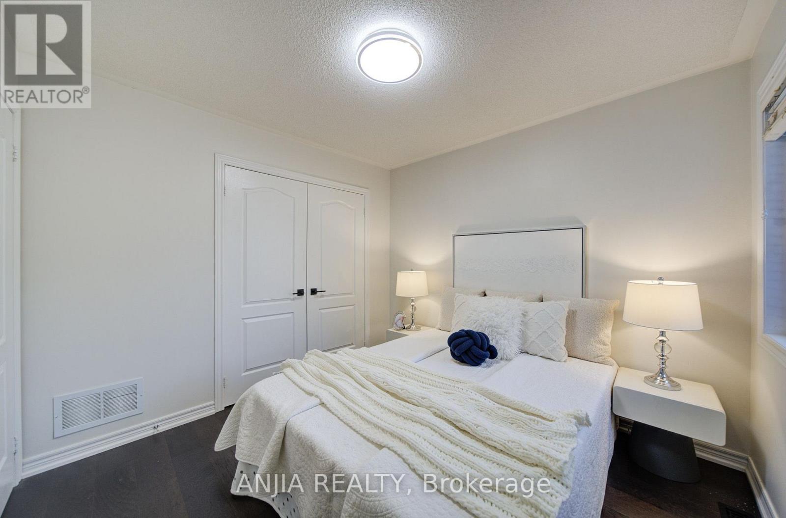 73 HAWKSBURY ROAD - Image 26
