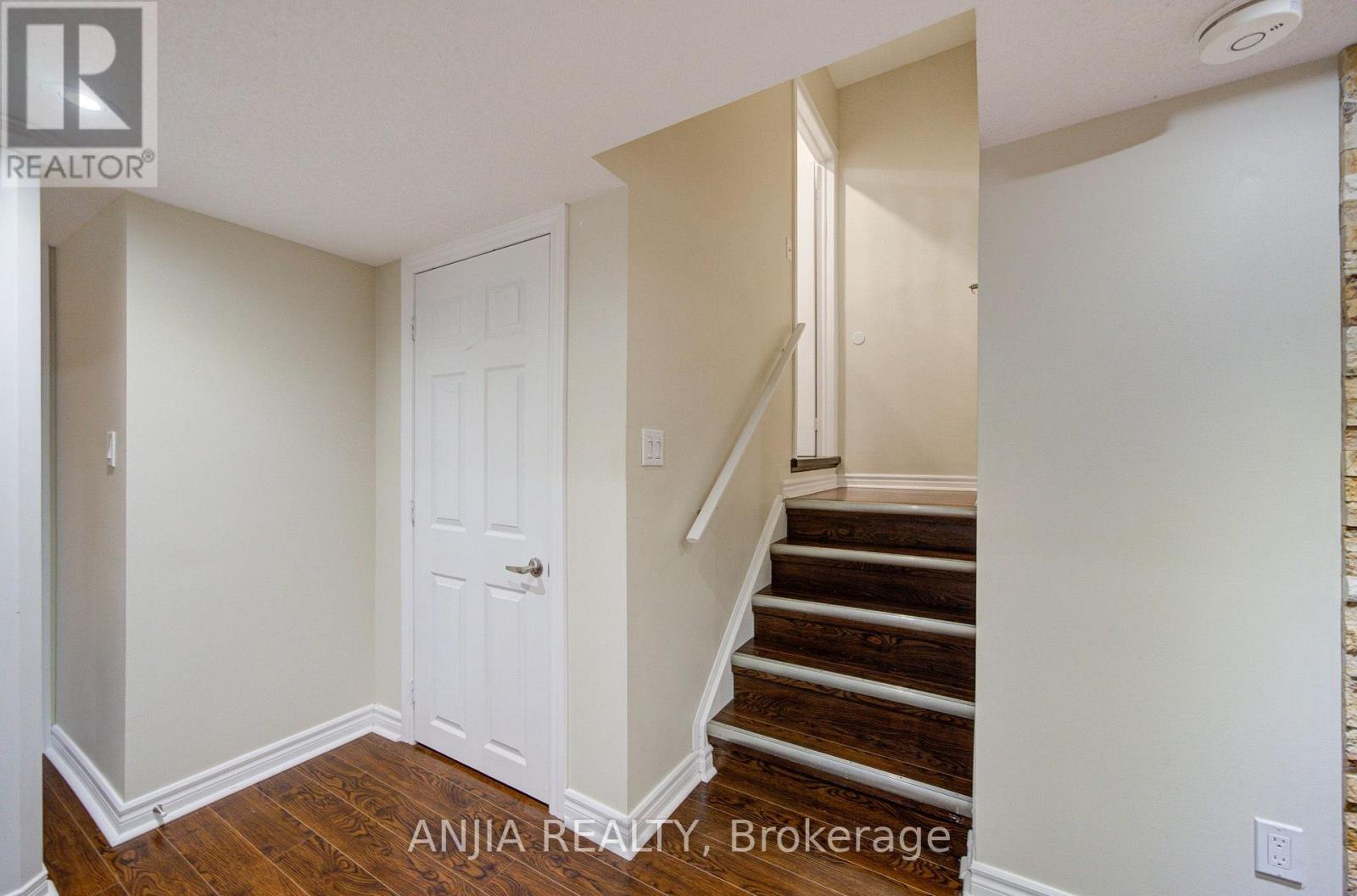 73 HAWKSBURY ROAD - Image 37