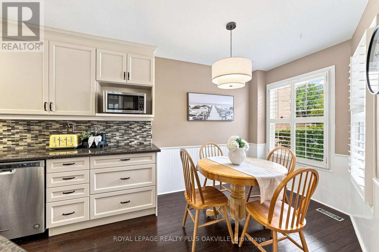 1221 HEDGESTONE CRESCENT - 8