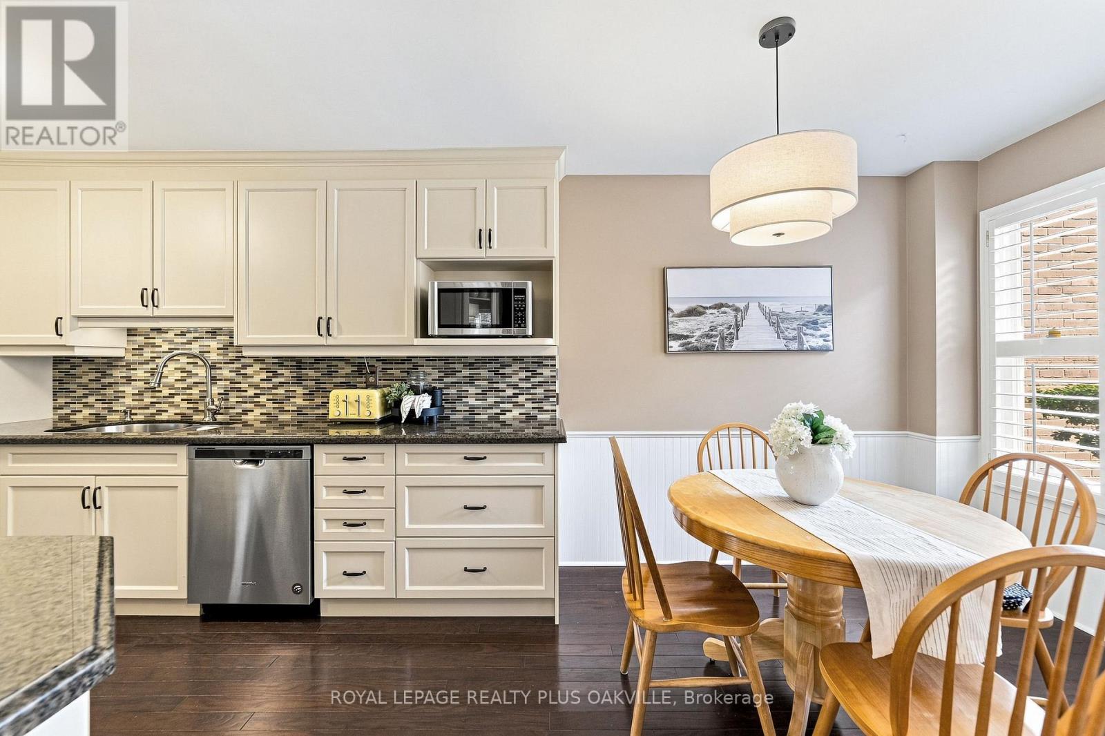 1221 HEDGESTONE CRESCENT - Image 9