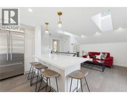 3083 Lakeshore Road, Burlington, ON L7N1A3 Photo 37
