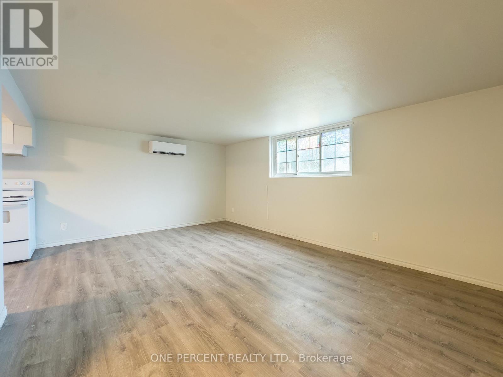 16 DALY STREET - 14