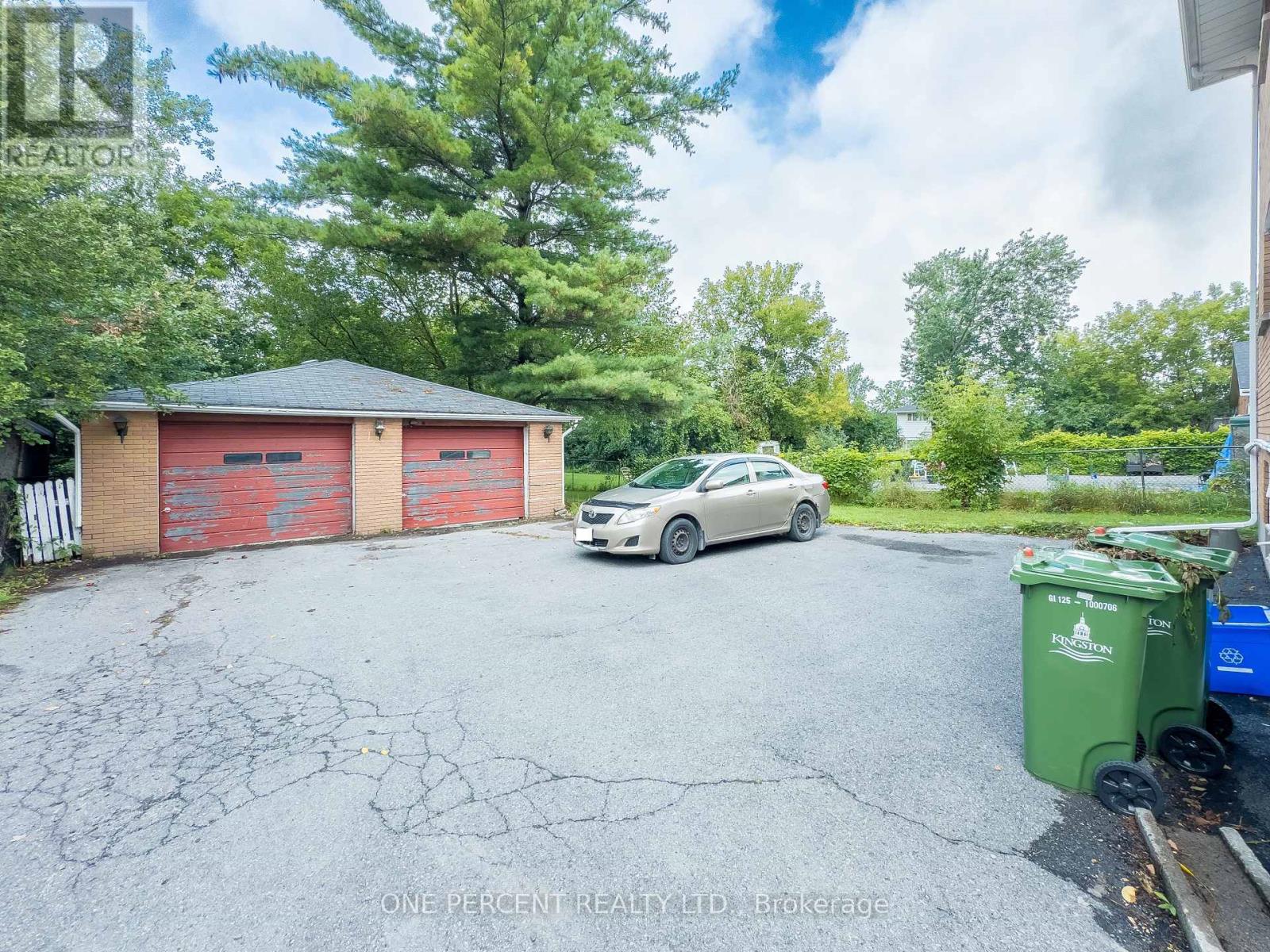 16 DALY STREET - Image 22