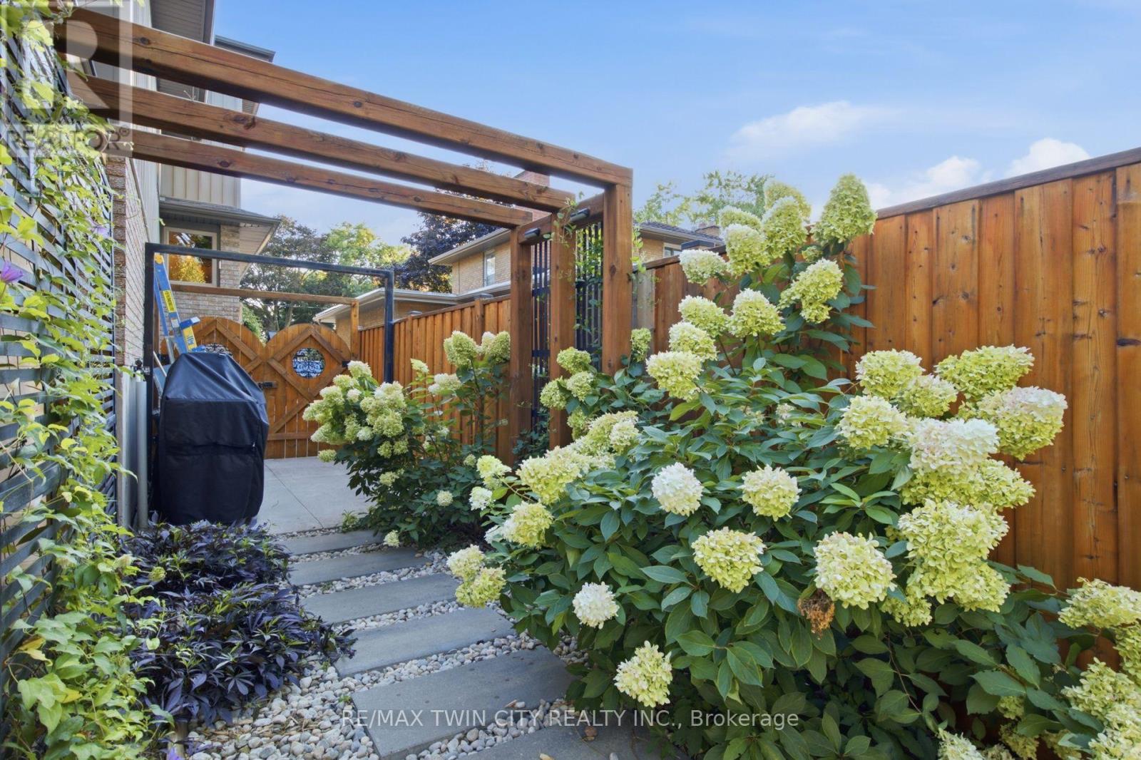 445 SHERRING STREET - Image 38