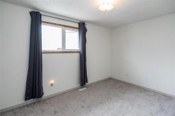 103 Thunder Bay, Winnipeg, MB R2M4S2 Photo 12