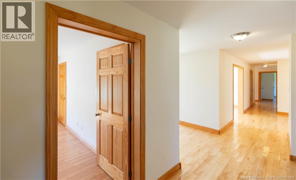 764 Bayview Drive - Image 6