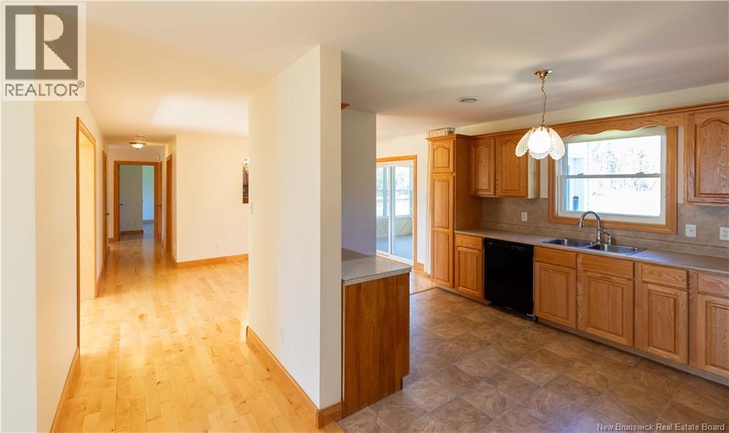 764 Bayview Drive - Image 7
