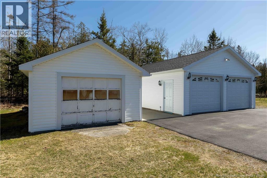 764 Bayview Drive - Image 38