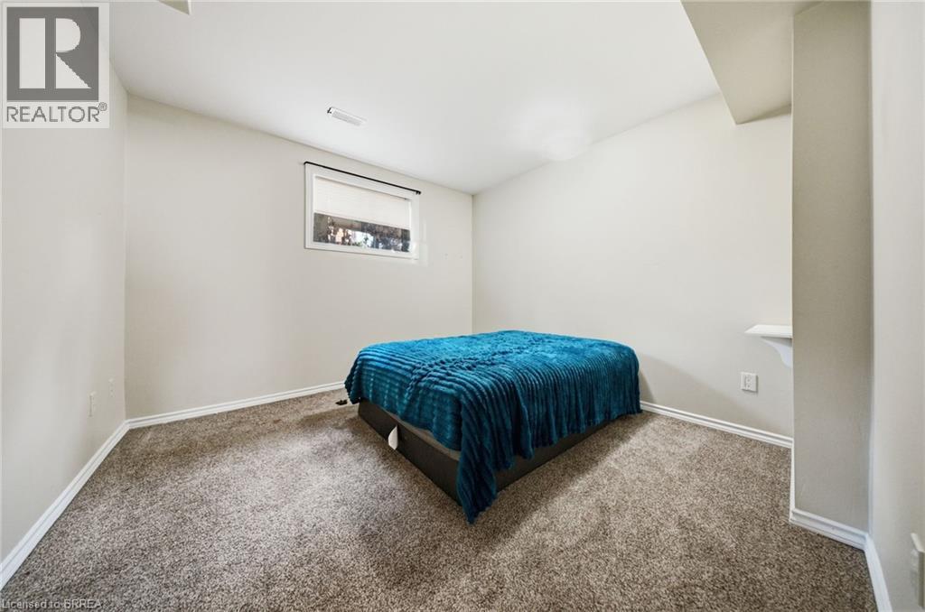 29 STRONG Court - Image 25