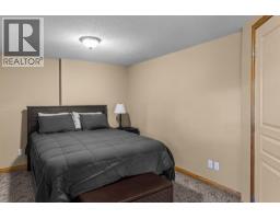 389 Eagle Heights, Canmore, AB T1W3C9 Photo 39