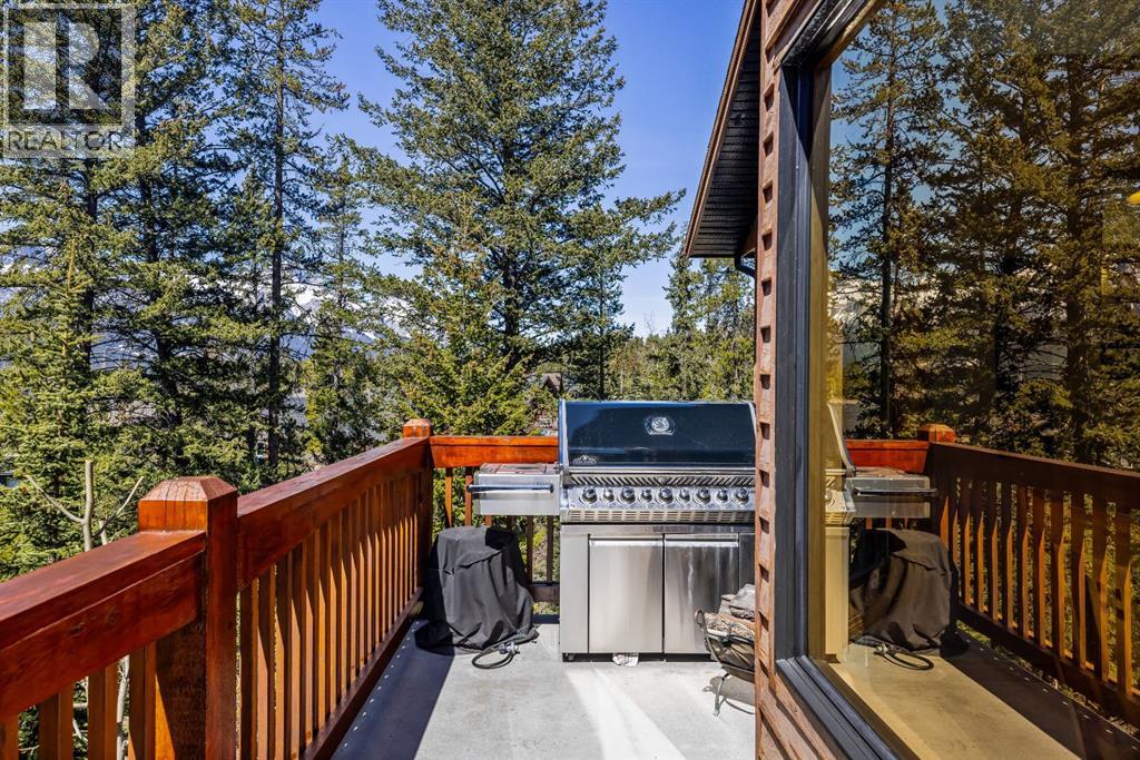 389 Eagle Heights - 22