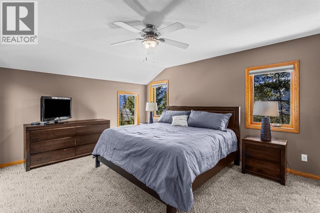 389 Eagle Heights - 25