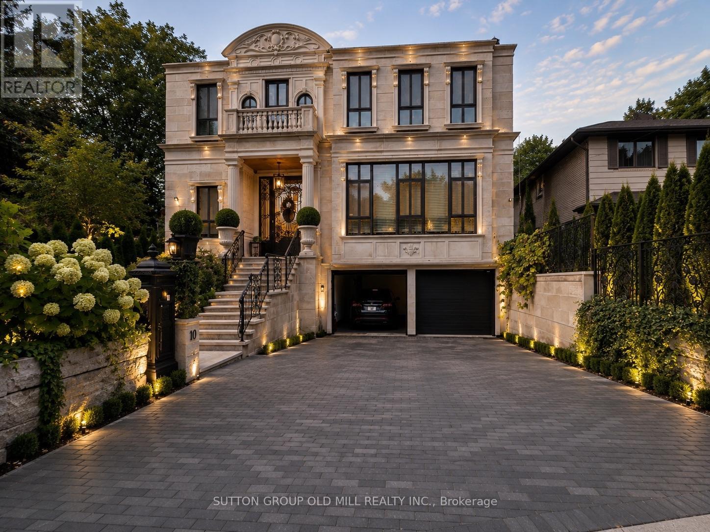 Photo of 10 Hillavon Drive