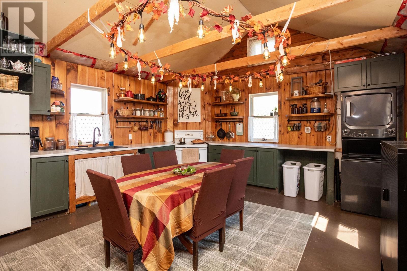 2903 WILD HARBOUR Road - Image 3