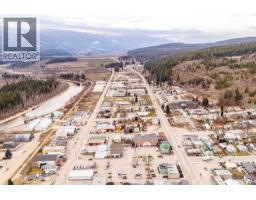 601 Hubert Avenue, Enderby, BC V0E1V0 Photo 18