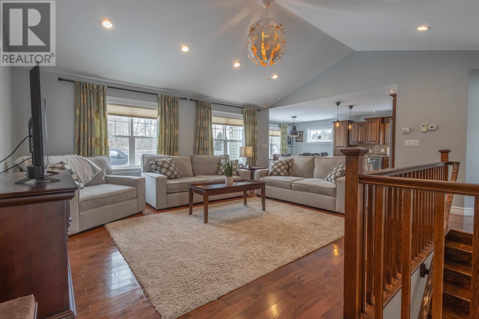 19 Kehough Court - 4