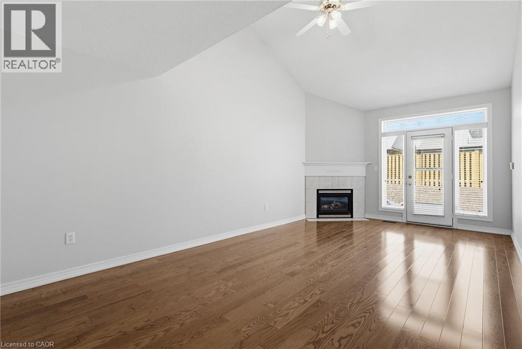 34 GREENTRAIL Drive - Image 10