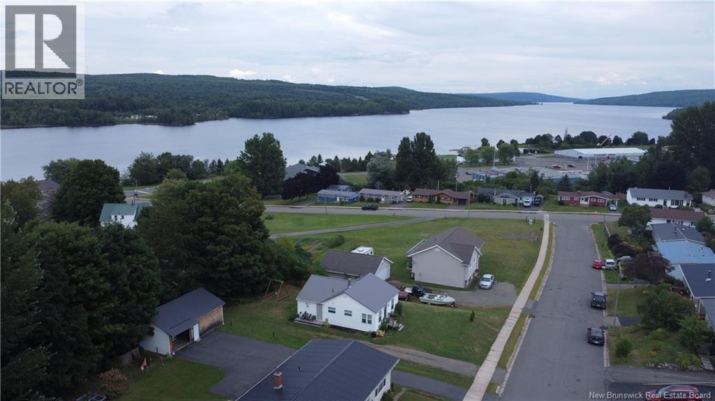 22 Todd St - Image 4