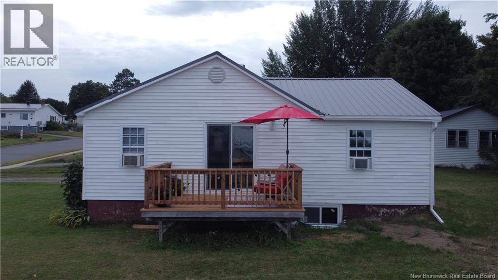 22 Todd St - Image 40
