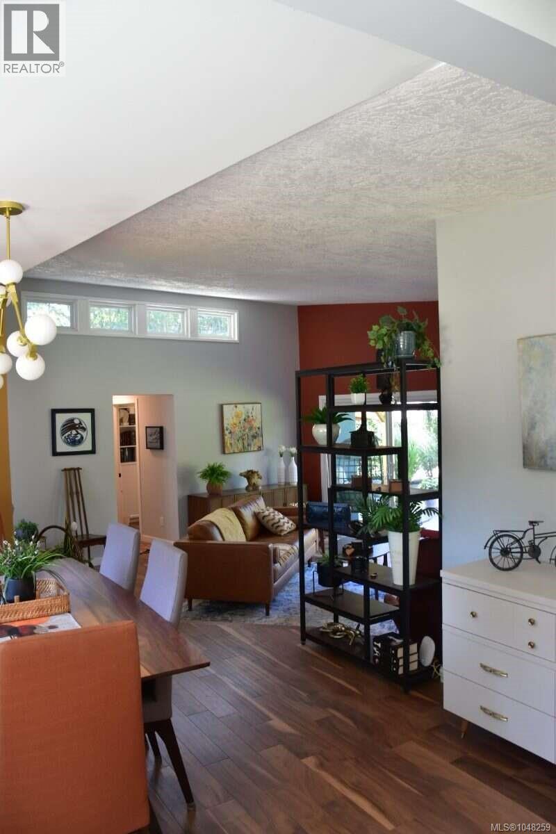 4065 Gibbins Rd - Image 13