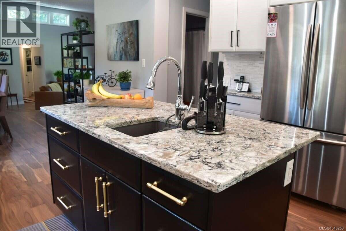 4065 Gibbins Rd - Image 20