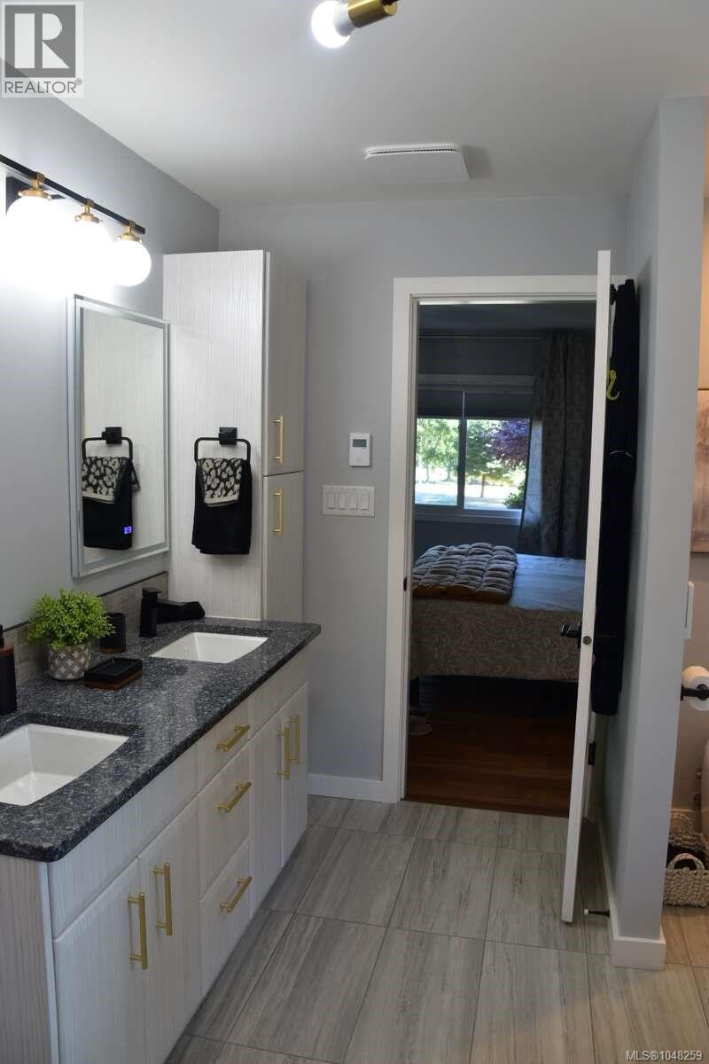 4065 Gibbins Rd - Image 27