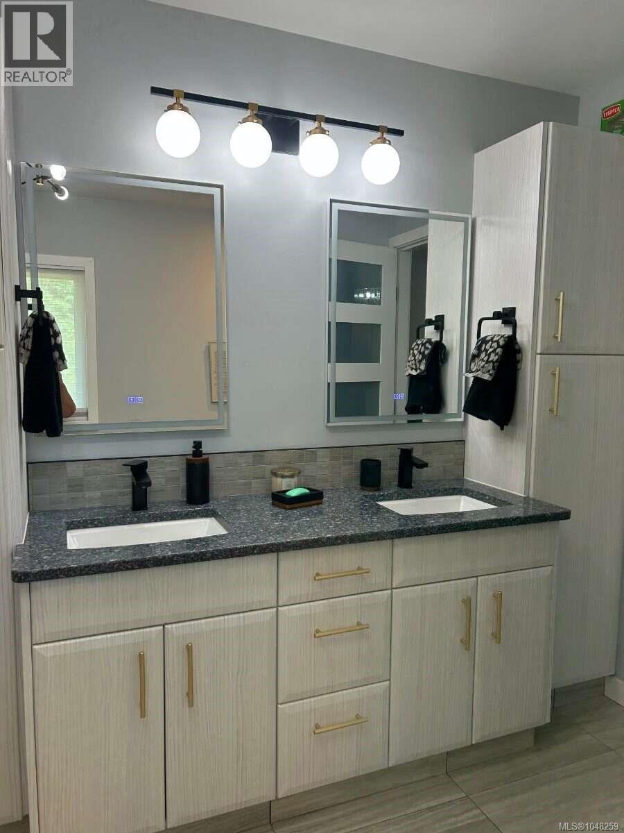 4065 Gibbins Rd - Image 28