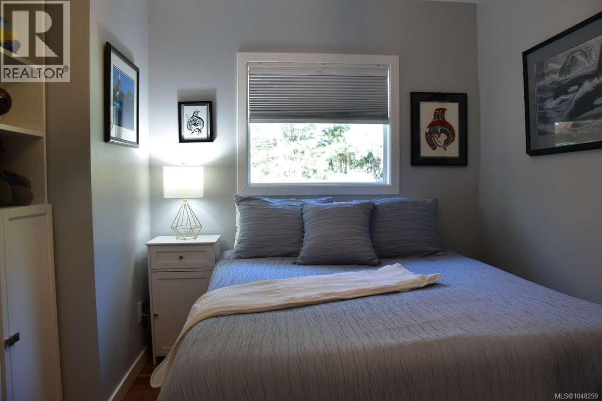 4065 Gibbins Rd - Image 31