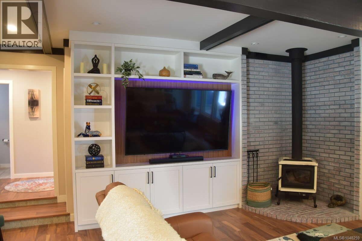 4065 Gibbins Rd - Image 38