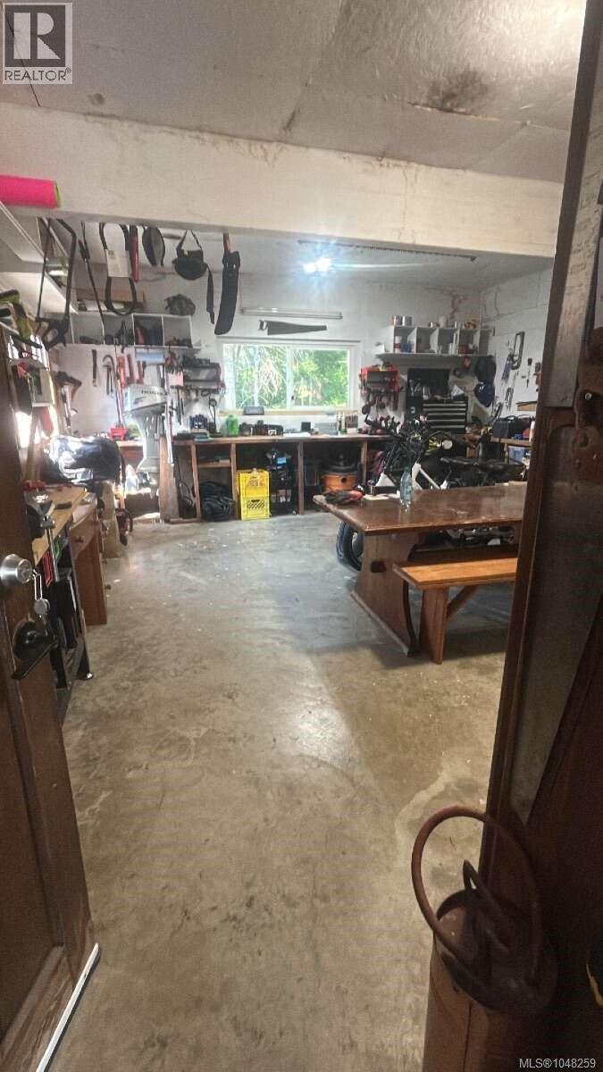 4065 Gibbins Rd - Image 52