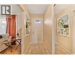 Recreation room - 811 Martin Avenue, Kelowna, BC V1Y6V4 Photo 9