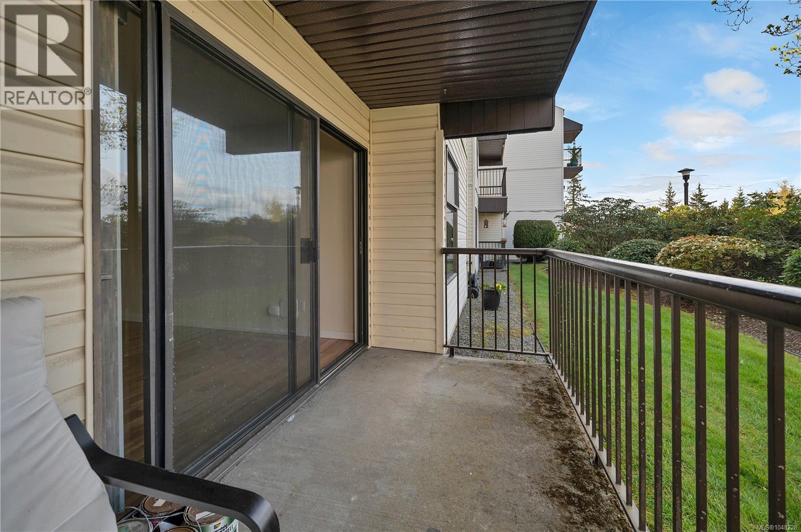 #113 585 Dogwood St S - Image 6