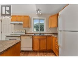 811 Martin Avenue, Kelowna, BC V1Y6V4 Photo 30