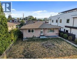 811 Martin Avenue, Kelowna, BC V1Y6V4 Photo 45