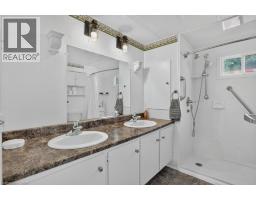 129 Scott Street, Woolwich, ON N2J4G8 Photo 20