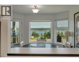 4g 690 Colwyn St, Campbell River, BC V9W2X1 Photo 13