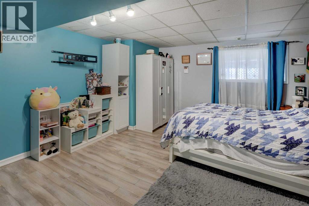 426 9 Street - Image 23