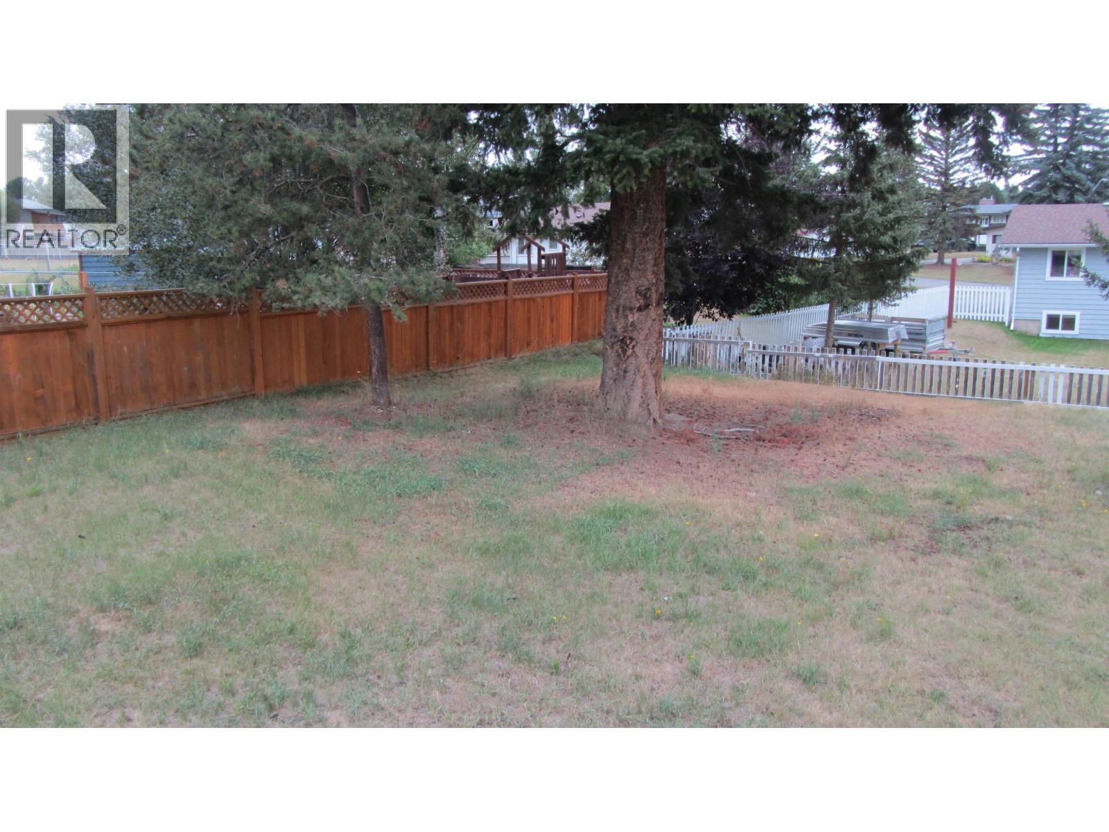 229 ELM AVENUE - Image 15