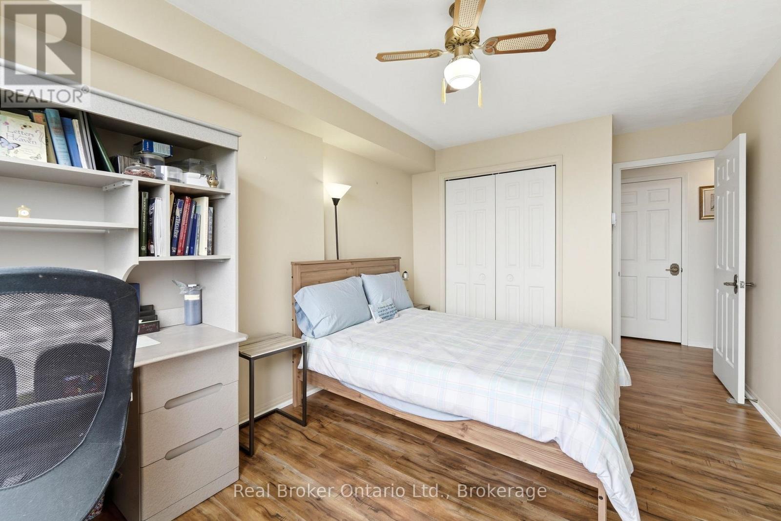 #908 40 HARRISFORD STREET - Image 23