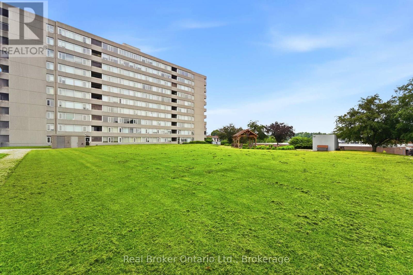 #908 40 HARRISFORD STREET - Image 31