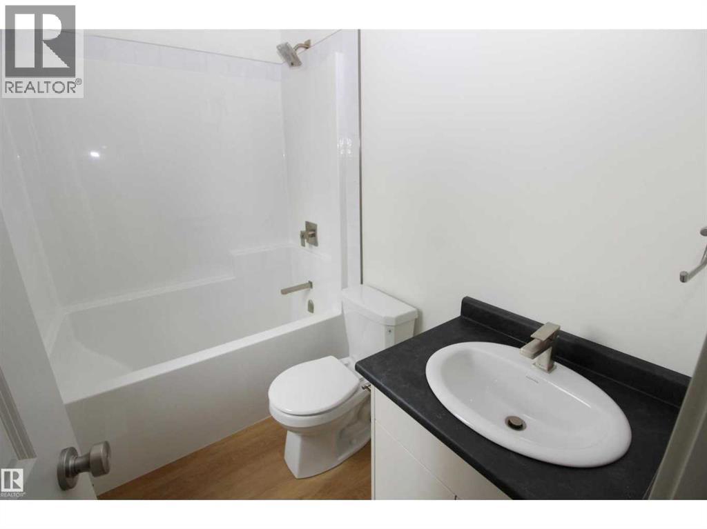 #A 9315 99 Avenue - Image 8