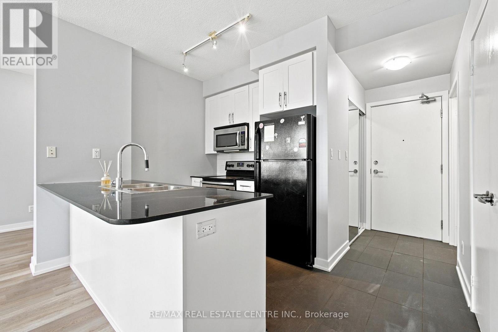 #1103 4065 BRICKSTONE MEWS - Image 11