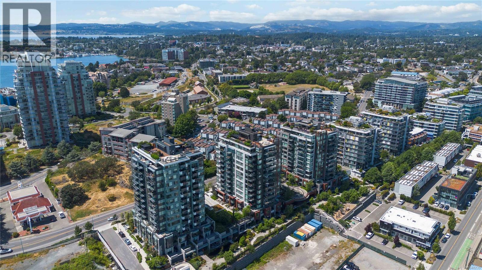 #901 363 Tyee Rd - 48