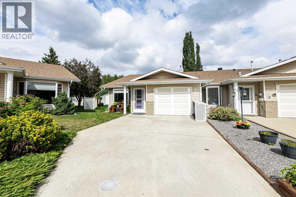 Listing photo – 4634 42 Street Crescent, Red Deer