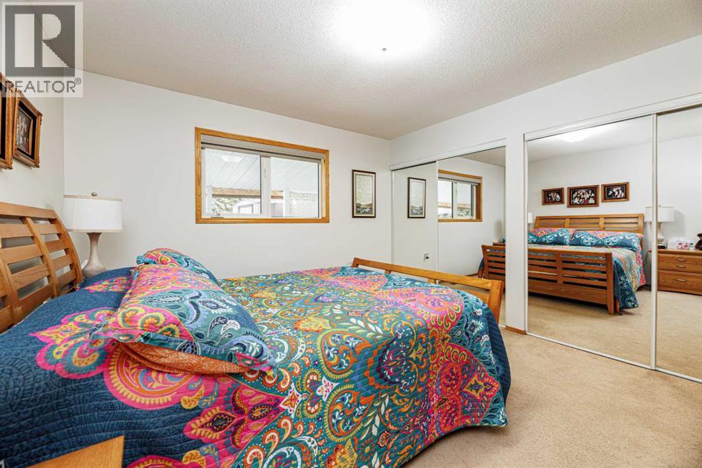 Listing photo – 4634 42 Street Crescent, Red Deer
