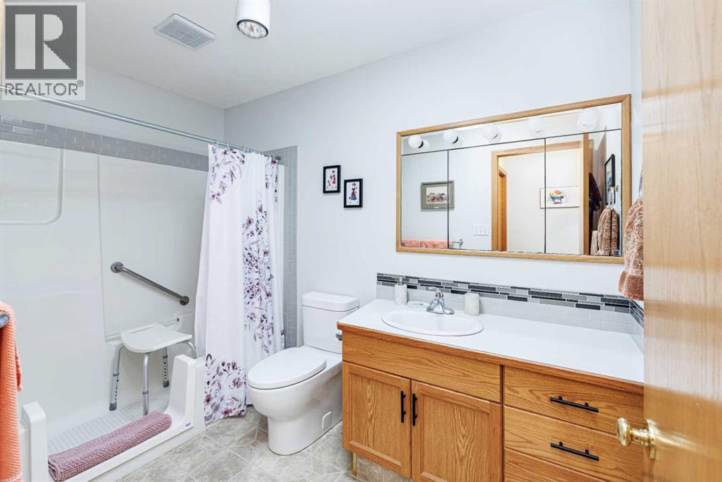 Listing photo – 4634 42 Street Crescent, Red Deer