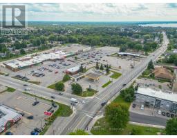 406 Lakeshore Drive, North Bay, ON P1A2C6 Photo 6