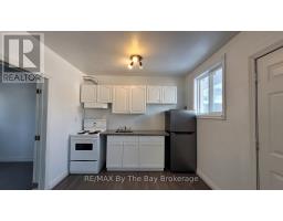 B12 - 280 River Road E, Wasaga Beach, ON L9Z2L7 Photo 9