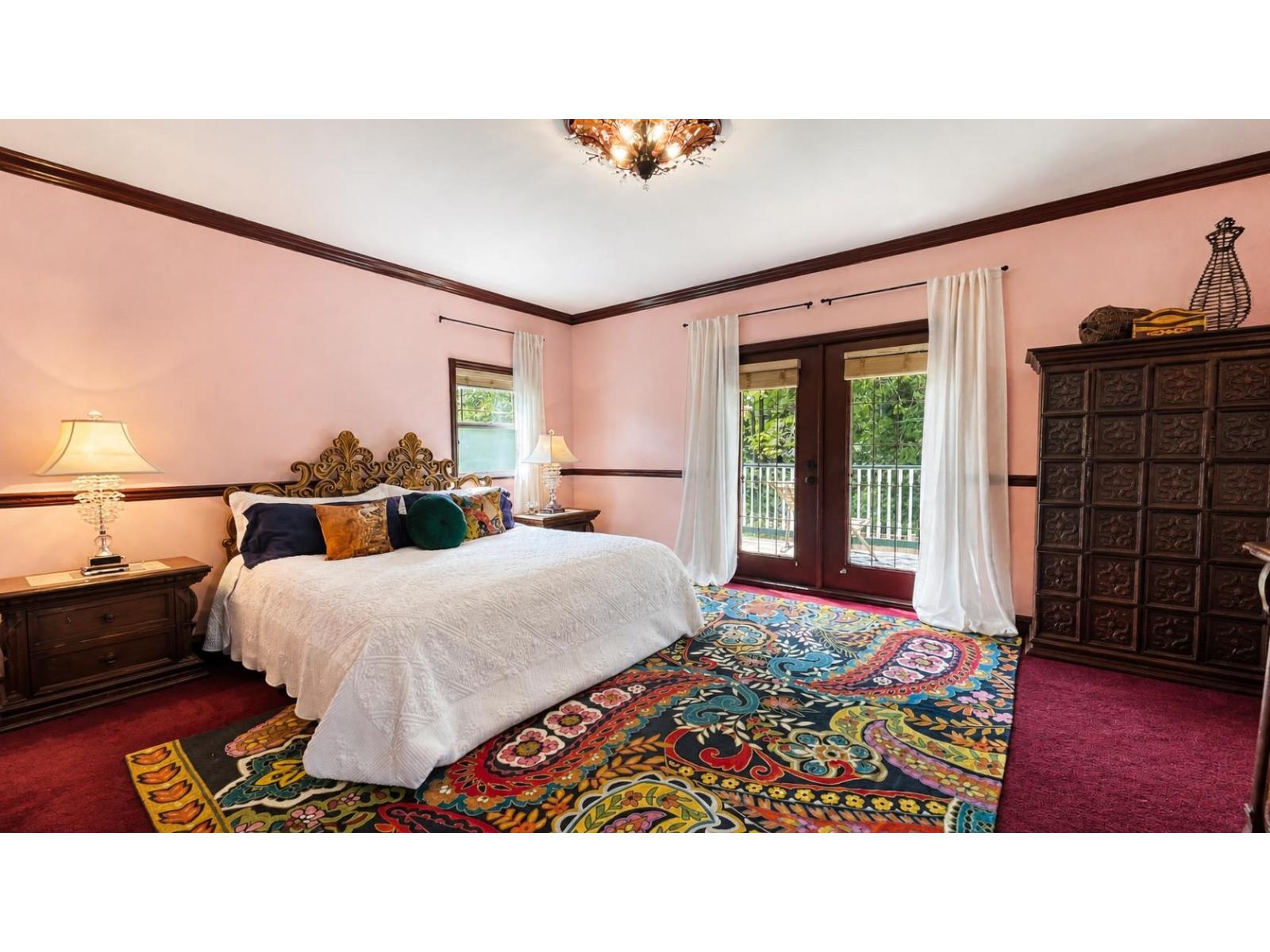 864 HOT SPRINGS ROAD, Harrison Hot Springs, Harrison Hot Springs