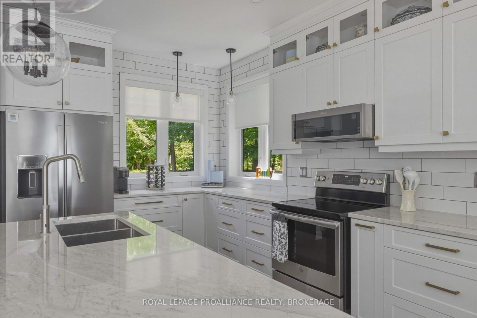 3842 HIDEAWAY LANE - Image 15
